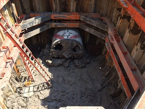 Boring Machine for 84 inch storm sewer_Receiving Pit
